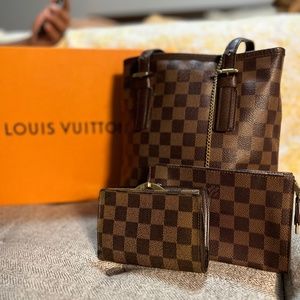 Classic LV bucket with wallet and small accessory  bag